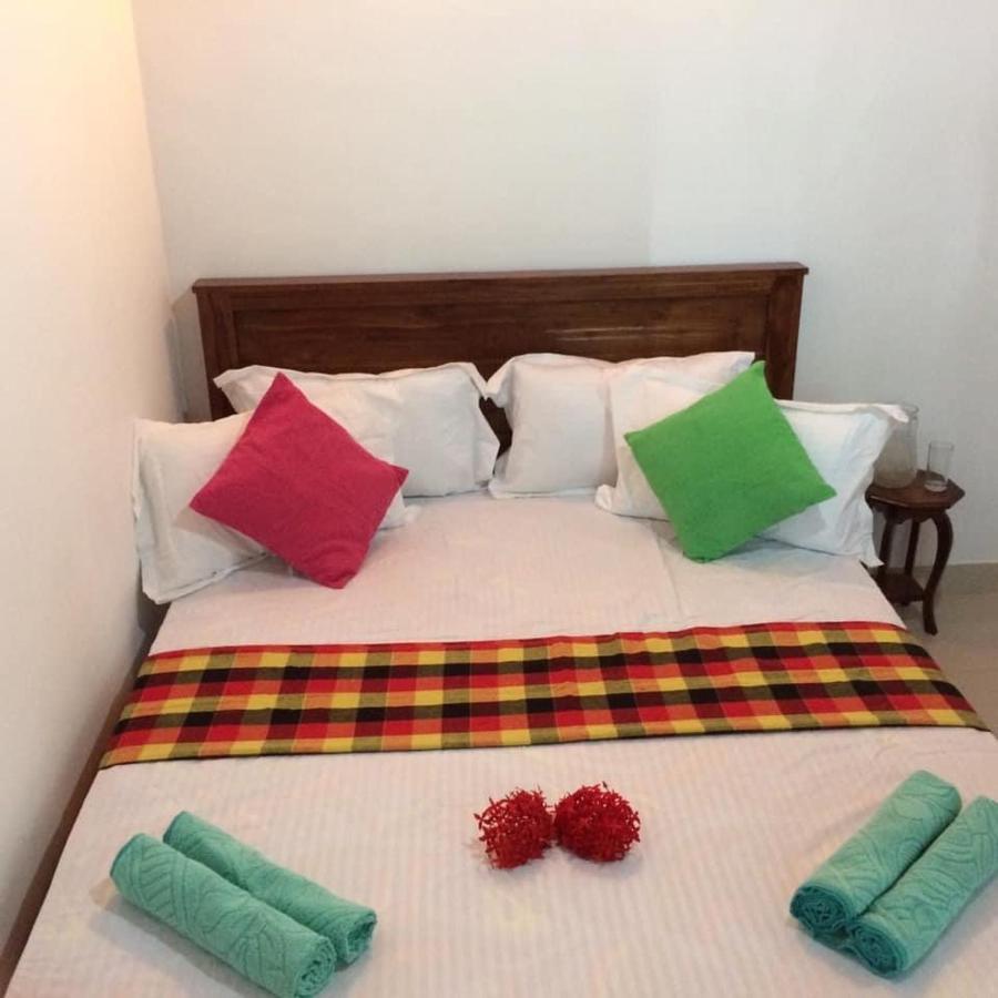 Villa25 Homestay Free Pick Up From The Centre Kandy Buitenkant foto