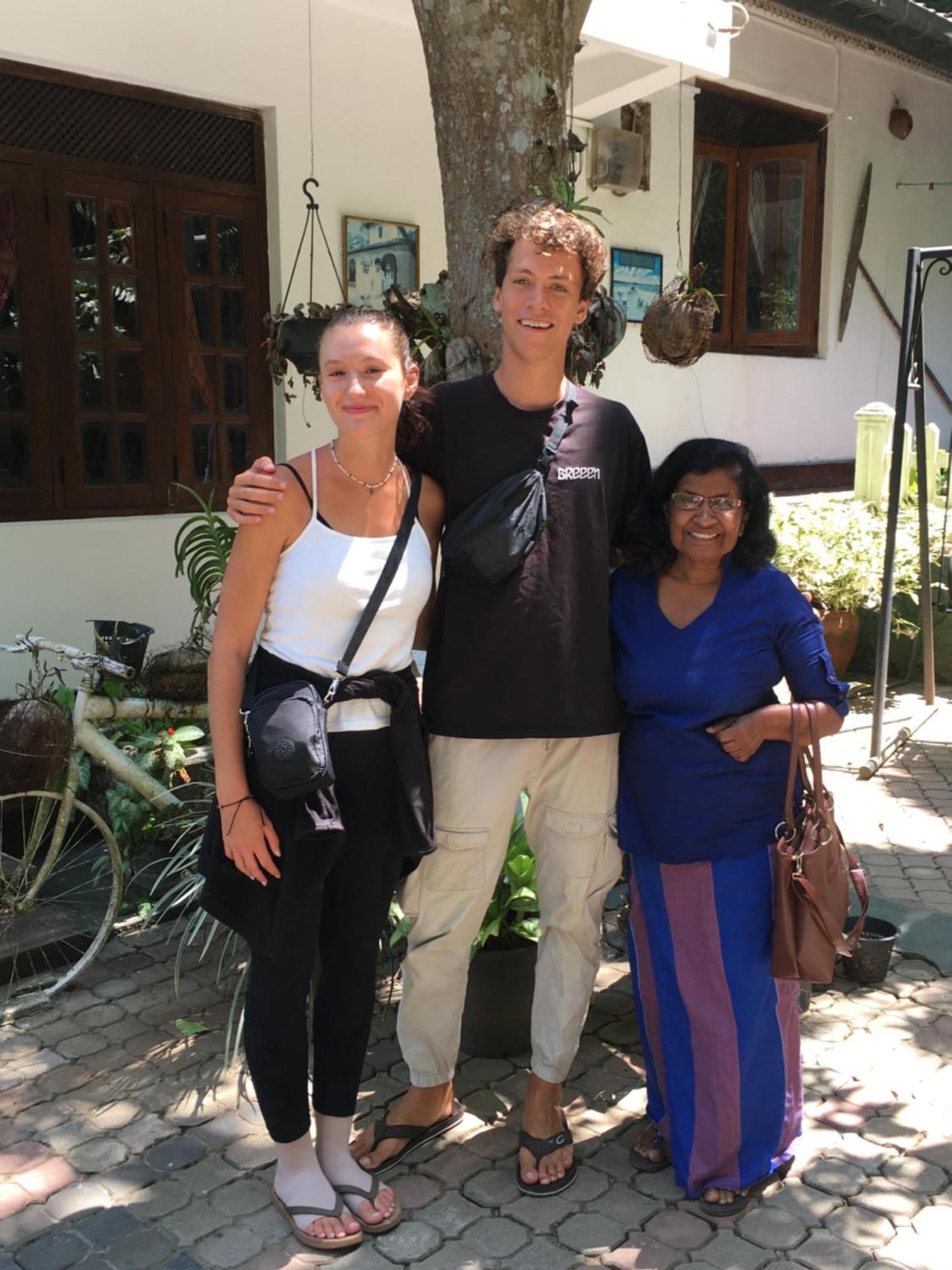 Villa25 Homestay Free Pick Up From The Centre Kandy Buitenkant foto