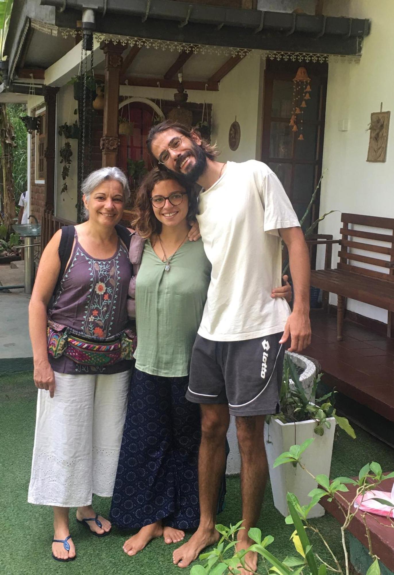 Villa25 Homestay Free Pick Up From The Centre Kandy Buitenkant foto